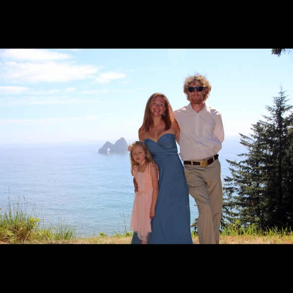 Meet your Posher, Kailey - Picture 8 of 8